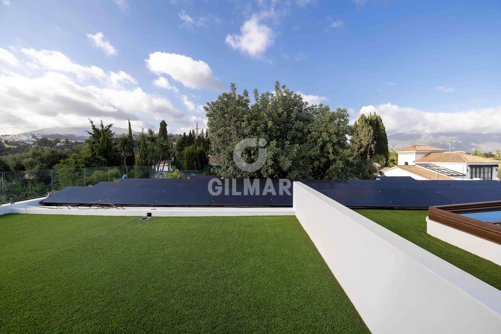 6 sovrum Villa till salu i Benahavis med pool garage - 3 750 000 € (Ref: 9206009)