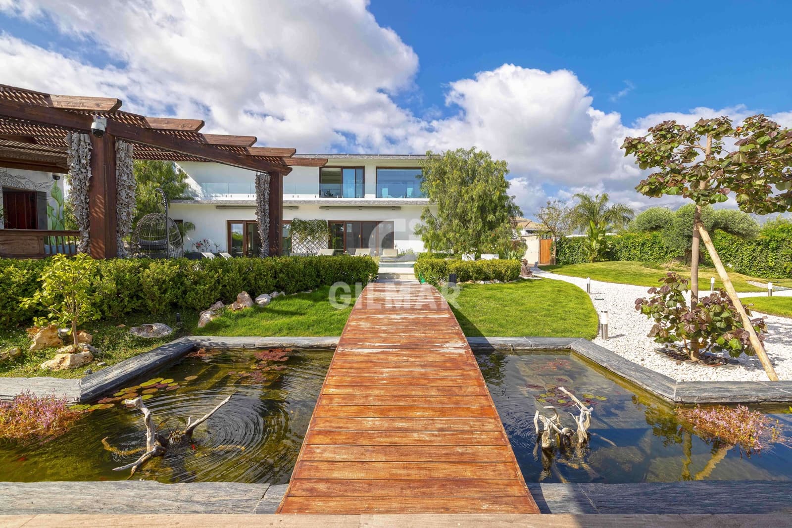 6 sovrum Villa till salu i Benahavis med pool garage - 3 750 000 € (Ref: 9206009)