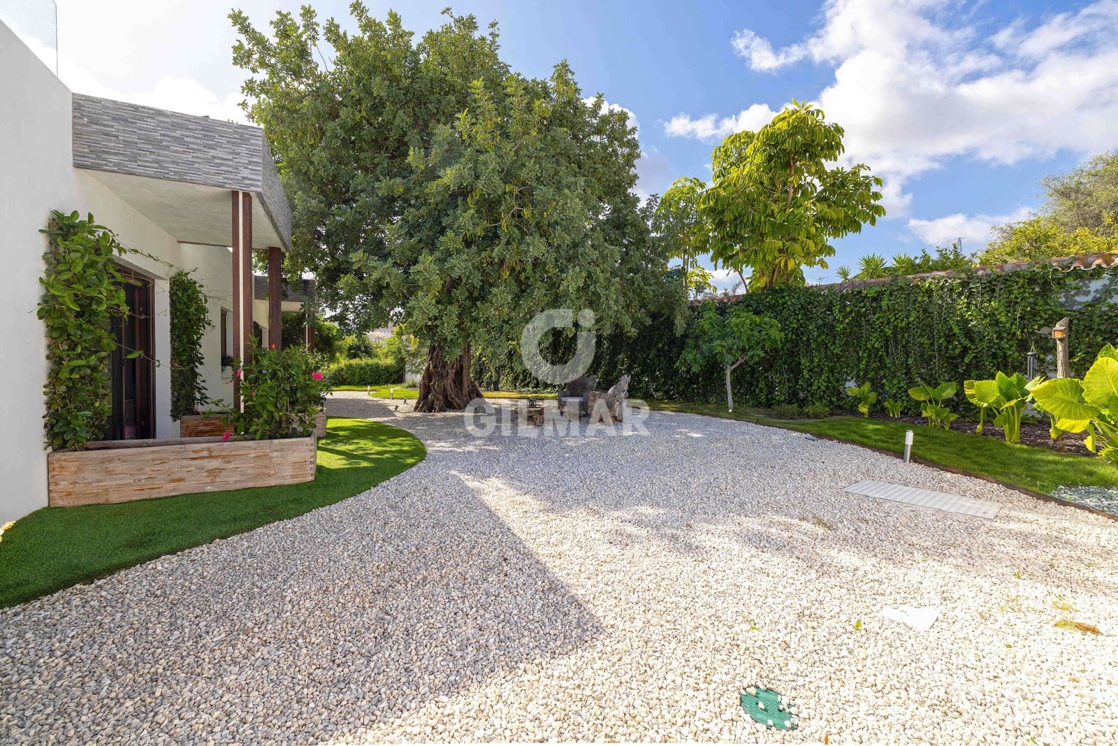 6 sovrum Villa till salu i Benahavis med pool garage - 3 750 000 € (Ref: 9206009)