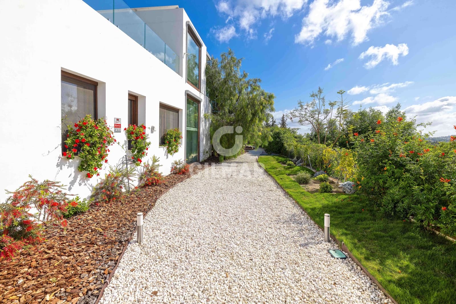 6 sovrum Villa till salu i Benahavis med pool garage - 3 750 000 € (Ref: 9206009)