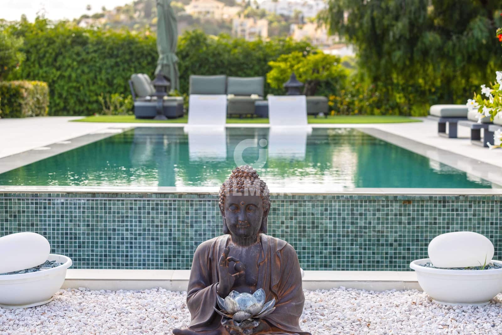 6 sovrum Villa till salu i Benahavis med pool garage - 3 750 000 € (Ref: 9206009)