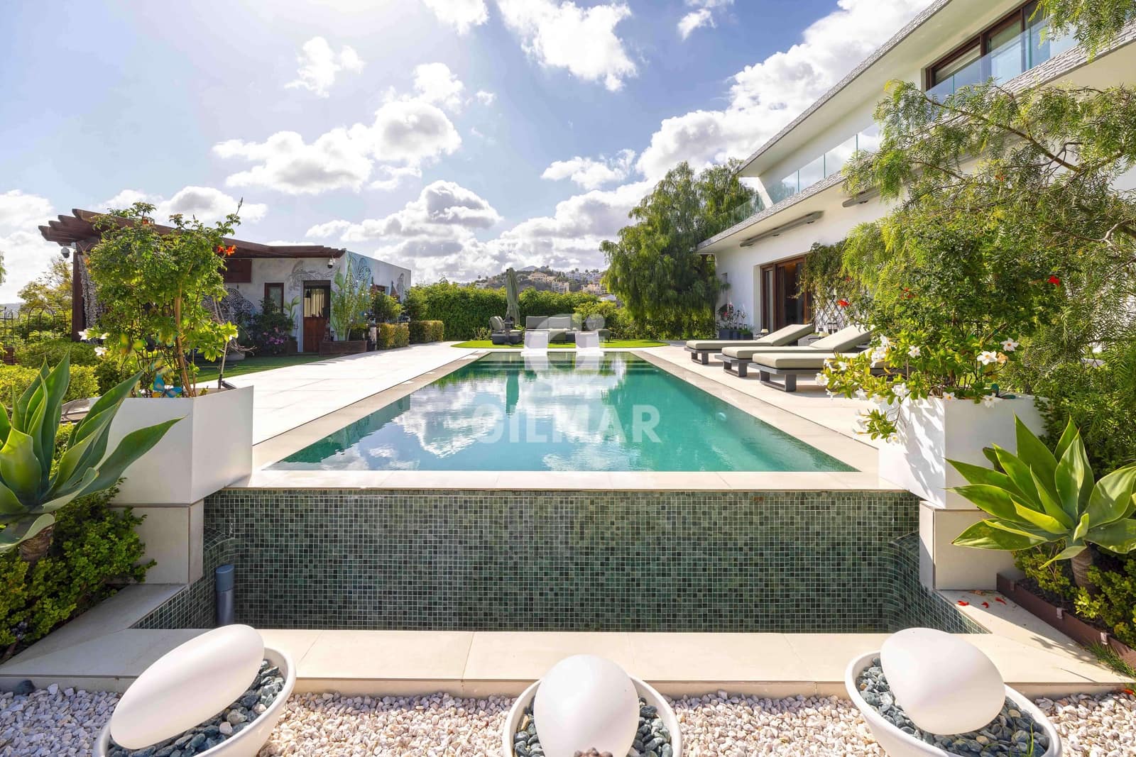 6 sovrum Villa till salu i Benahavis med pool garage - 3 750 000 € (Ref: 9206009)