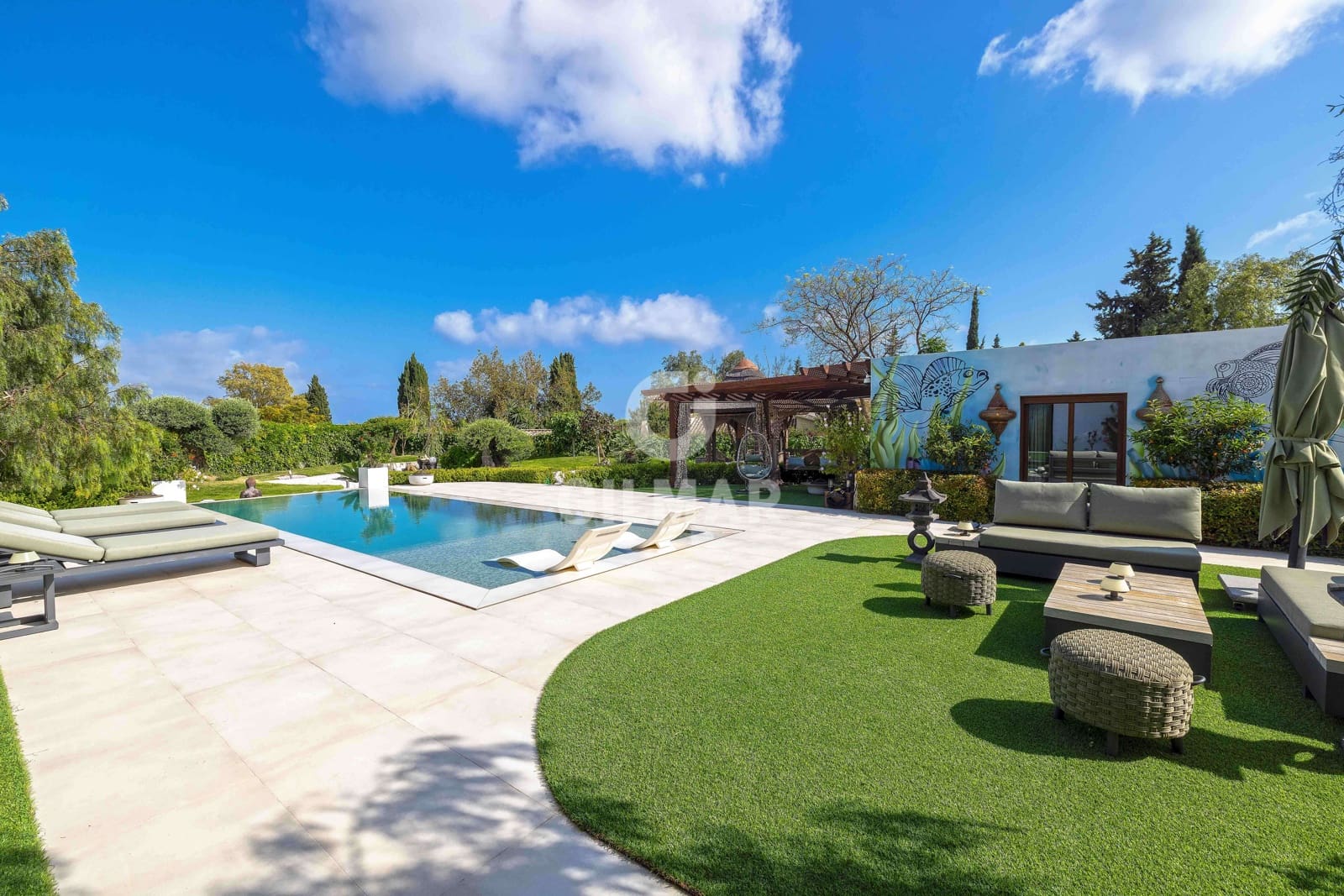 6 sovrum Villa till salu i Benahavis med pool garage - 3 750 000 € (Ref: 9206009)