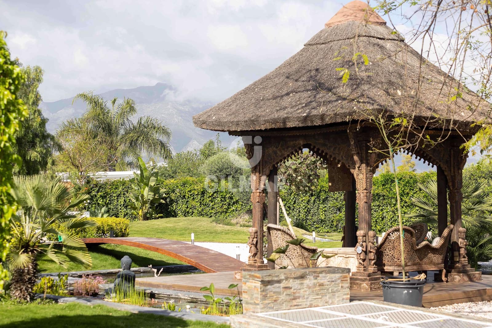 6 sovrum Villa till salu i Benahavis med pool garage - 3 750 000 € (Ref: 9206009)