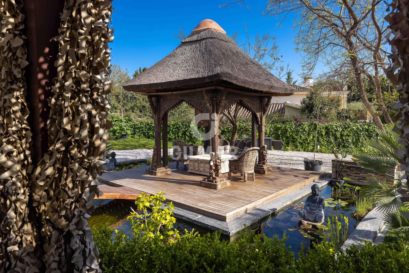 6 sovrum Villa till salu i Benahavis med pool garage - 3 750 000 € (Ref: 9206009)