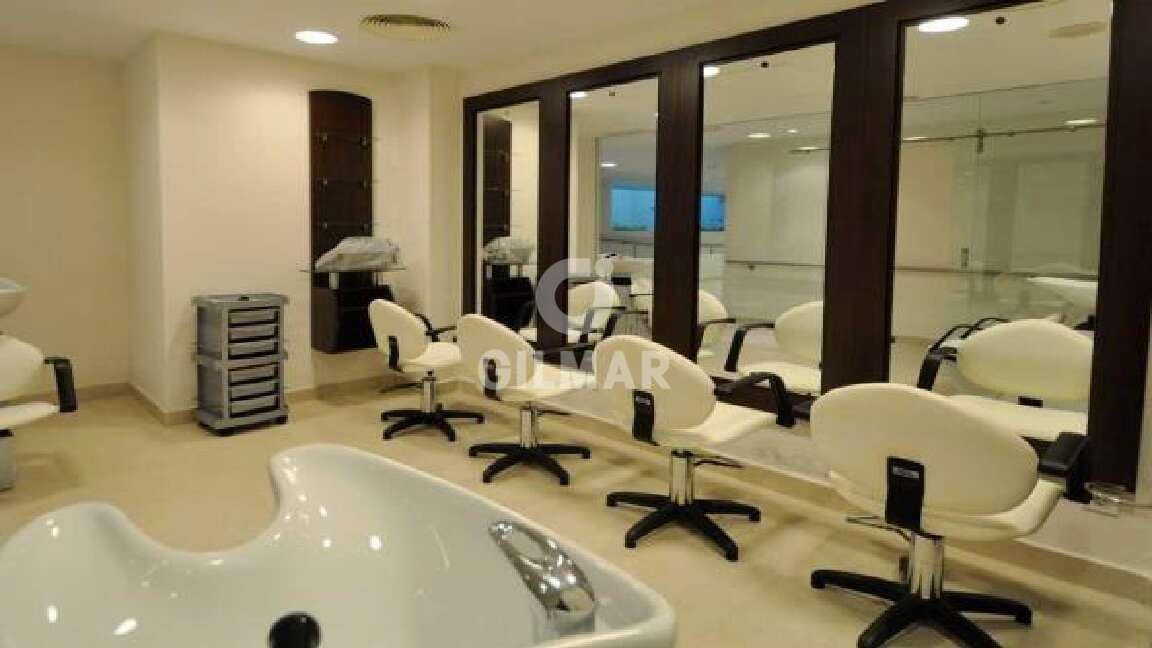 Biznes na sprzedaż w El Paraiso - 7 500 000 € (Ref: 9206011)