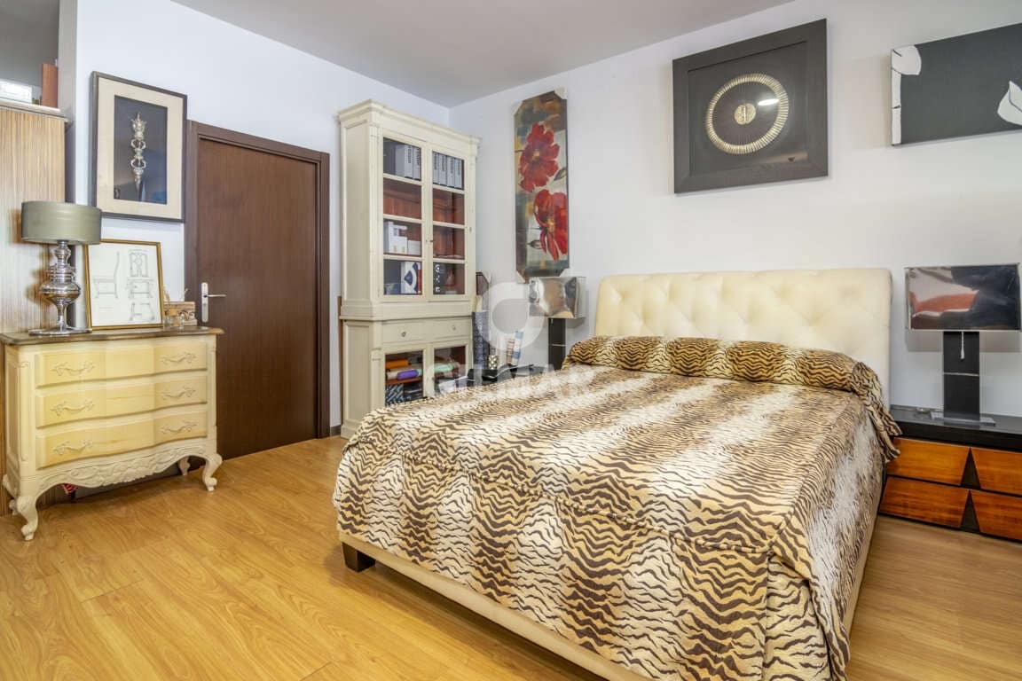 Kommersiell til salgs i Estepona - € 365 795 (Ref: 9206013)