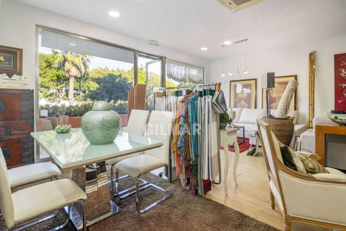 Kommersiell til salgs i Estepona - € 365 795 (Ref: 9206013)