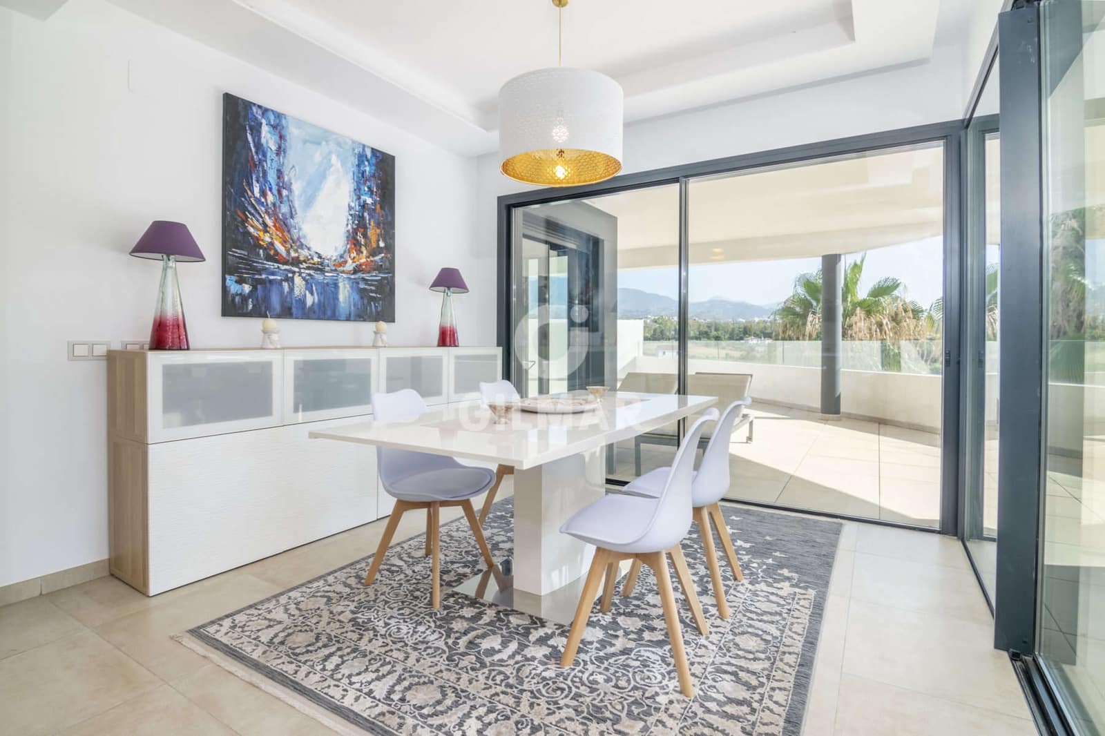 3 soveværelse Lejlighed til salg i New Golden Mile med swimmingpool garage - € 750.000 (Ref: 9206014)