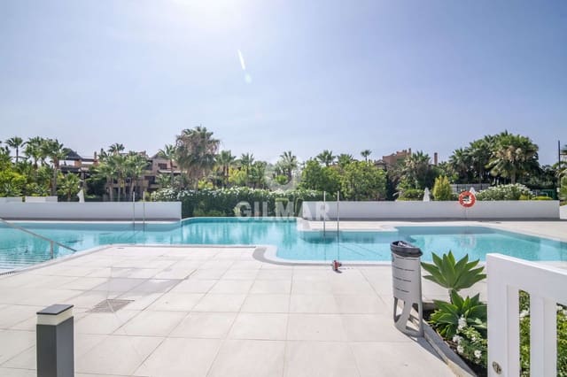 3 soveværelse Lejlighed til salg i Paraiso - Barronal, Estepona med swimmingpool garage - € 750.000 (Ref: 9206014)