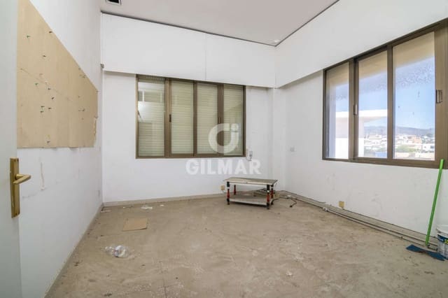 Kommersiell til salgs i Cancelada, Estepona - € 600 000 (Ref: 9206016)