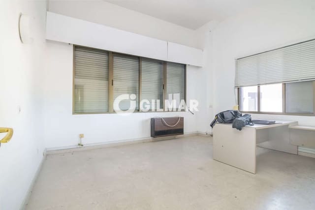 Commercial for sale in Cancelada, Estepona with garage - € 600,000 (Ref: 9206016)