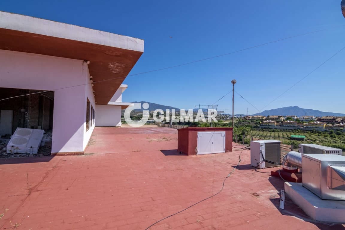 Local Comercial en Cancelada en venta con garaje - 600.000 € (Ref: 9206016)