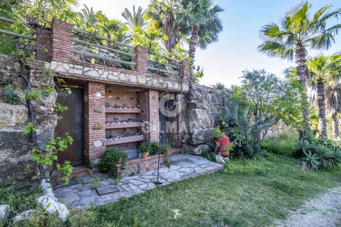 4 quarto Moradia para venda em Estepona - 1 275 000 € (Ref: 9206023)