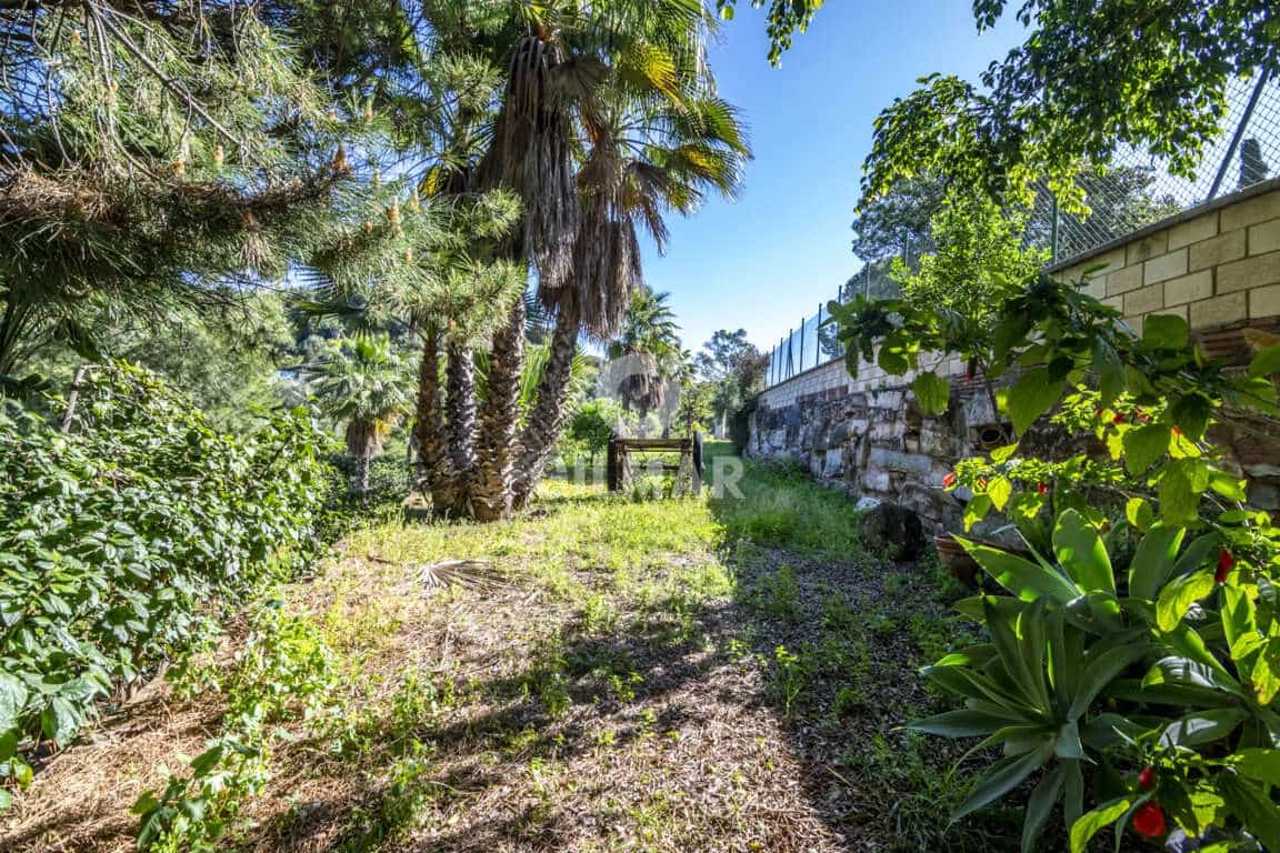 4 quarto Moradia para venda em Estepona - 1 275 000 € (Ref: 9206023)