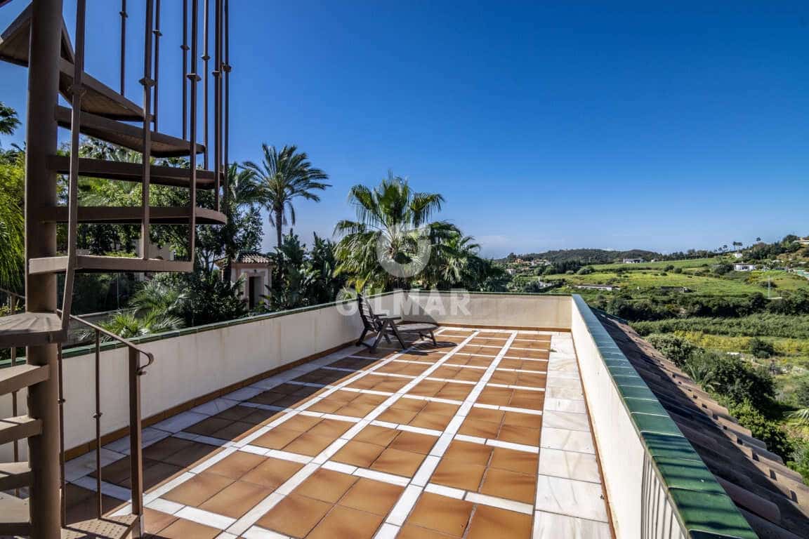 4 quarto Moradia para venda em Estepona - 1 275 000 € (Ref: 9206023)