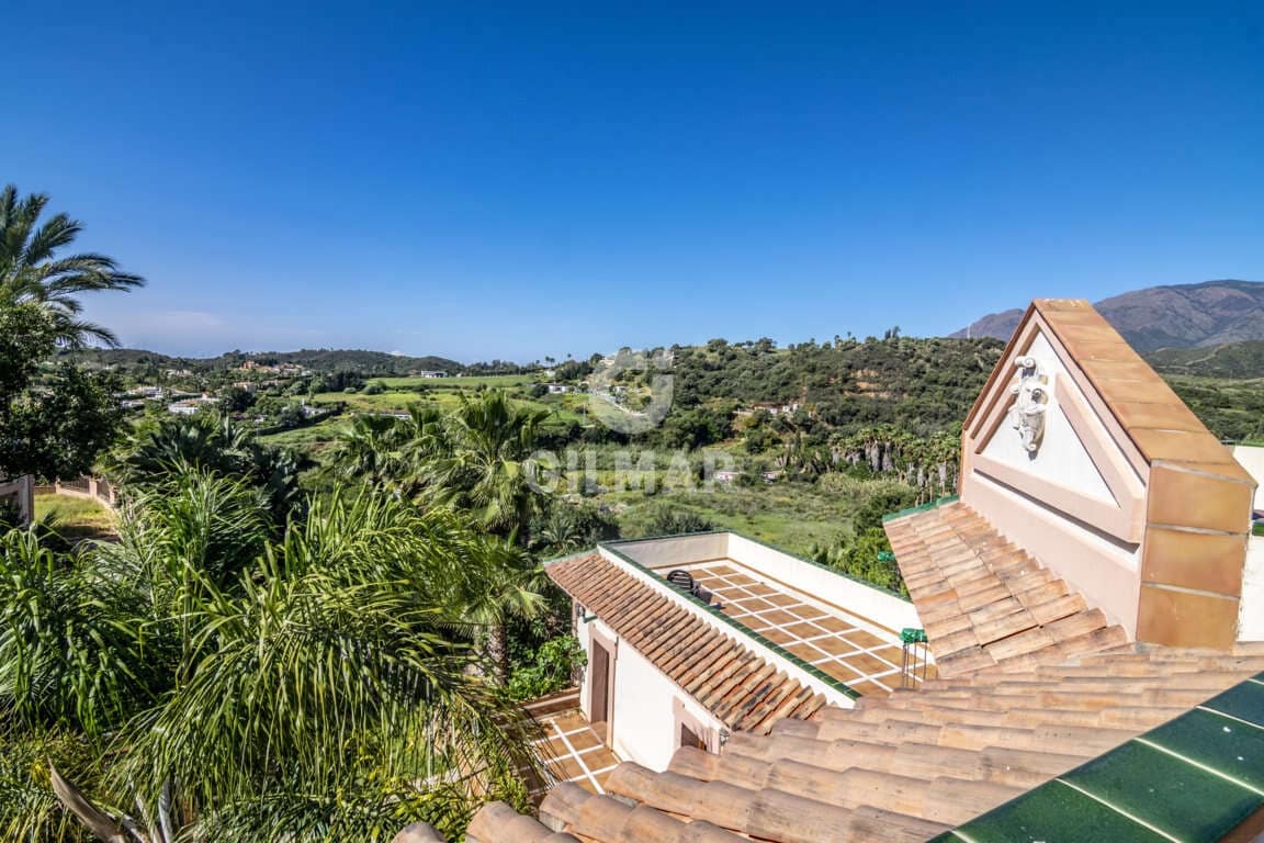 4 quarto Moradia para venda em Estepona - 1 275 000 € (Ref: 9206023)