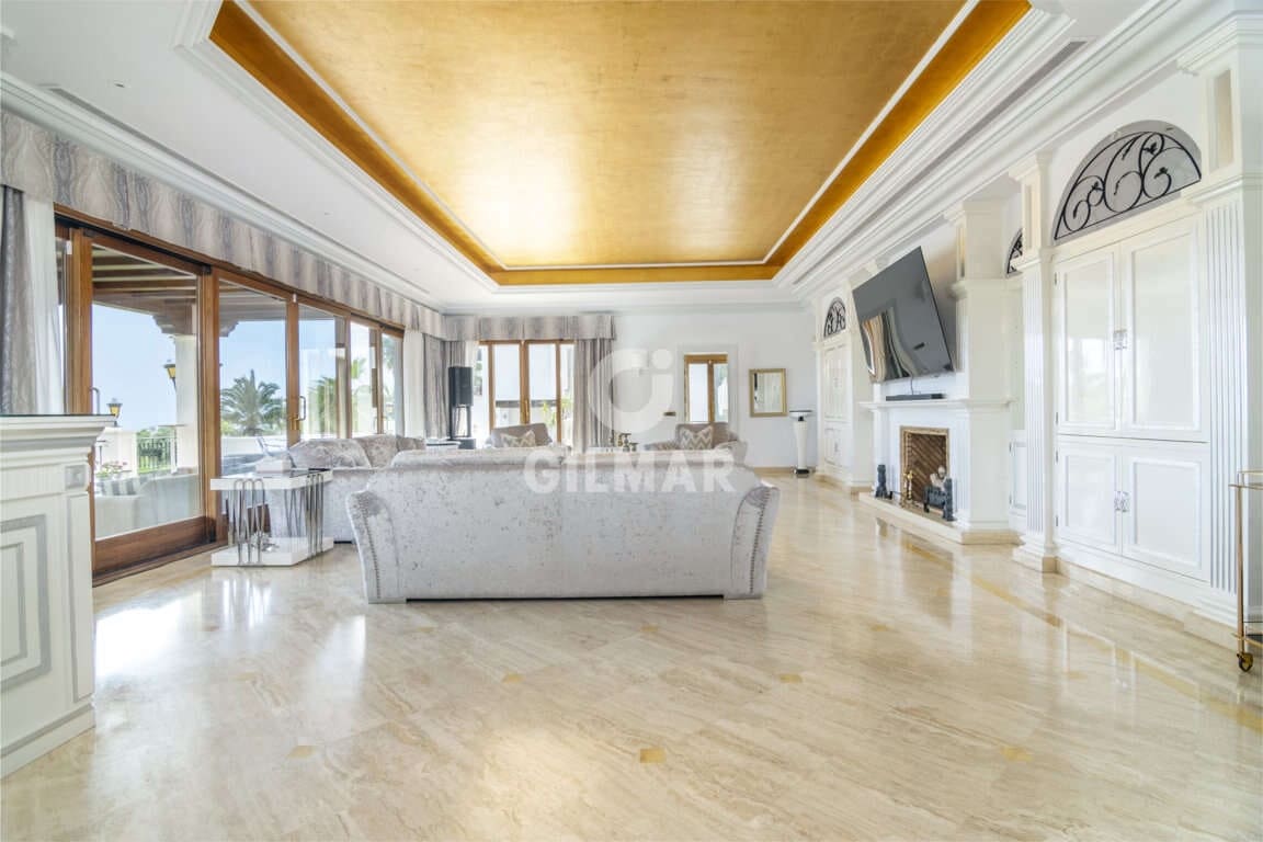 16 slaapkamer Villa te koop in El Paraiso met zwembad garage - € 13.950.000 (Ref: 9206025)