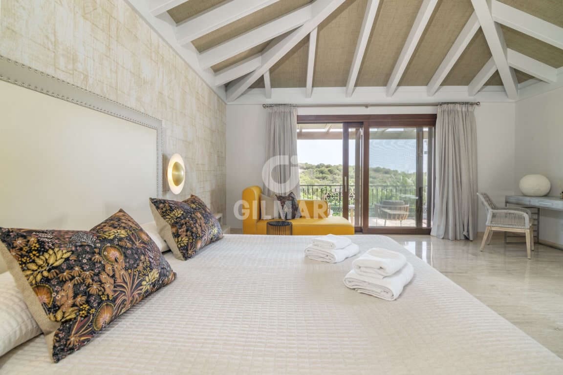 16 slaapkamer Villa te koop in El Paraiso met zwembad garage - € 13.950.000 (Ref: 9206025)