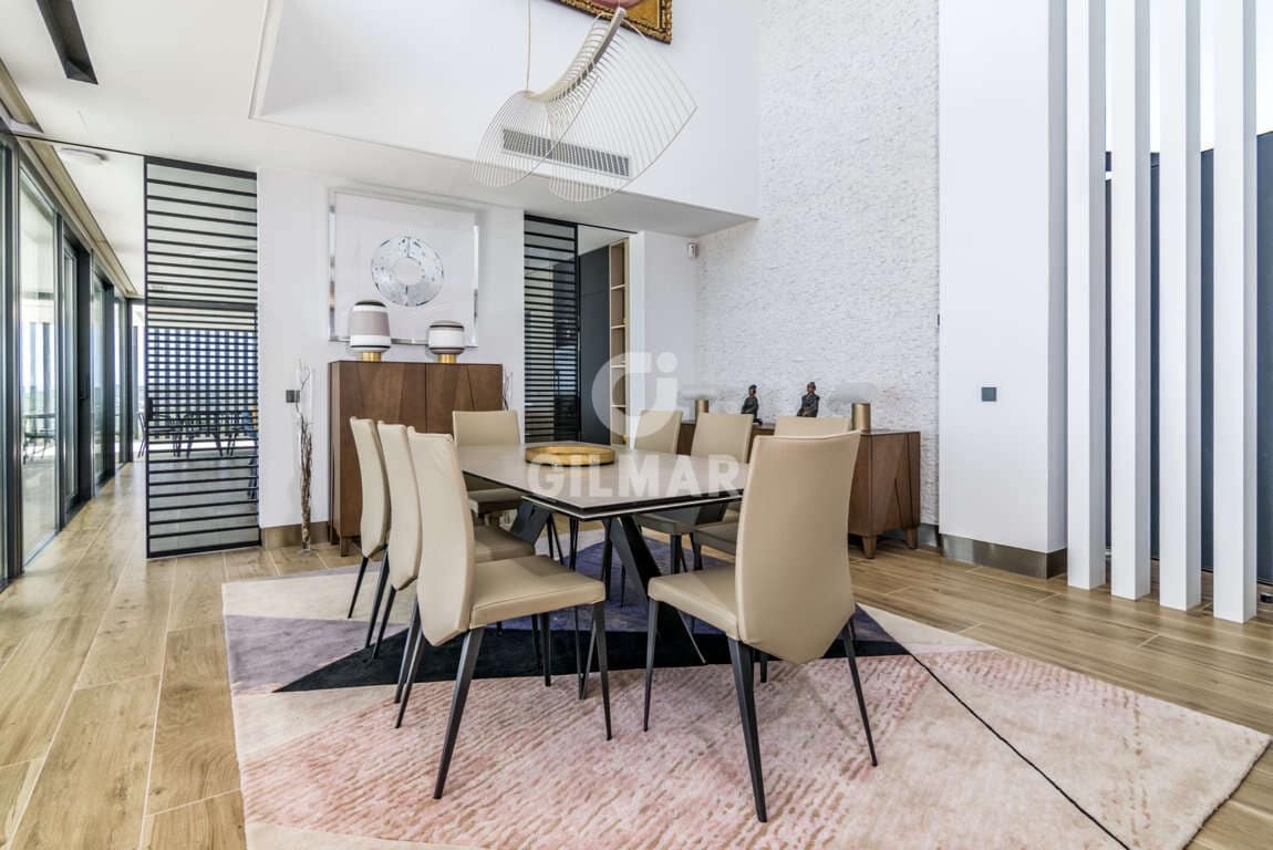 5 bedroom Villa for sale in Sotogrande with pool garage - € 4,750,000 (Ref: 9206026)
