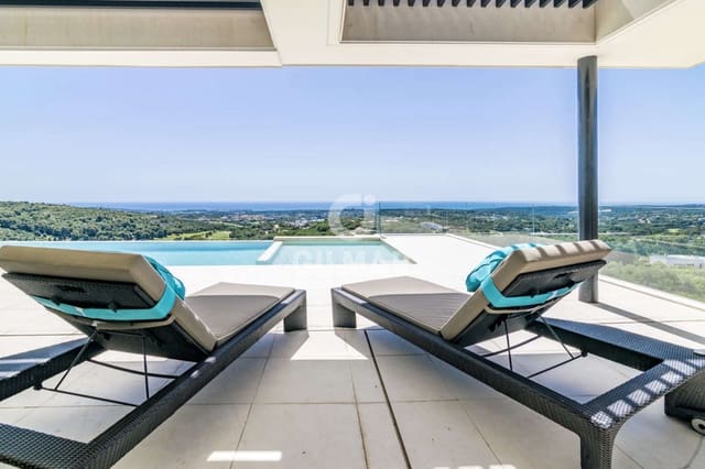 5 bedroom Villa for sale in Sotogrande Alto, San Roque with pool garage - € 4,750,000 (Ref: 9206026)