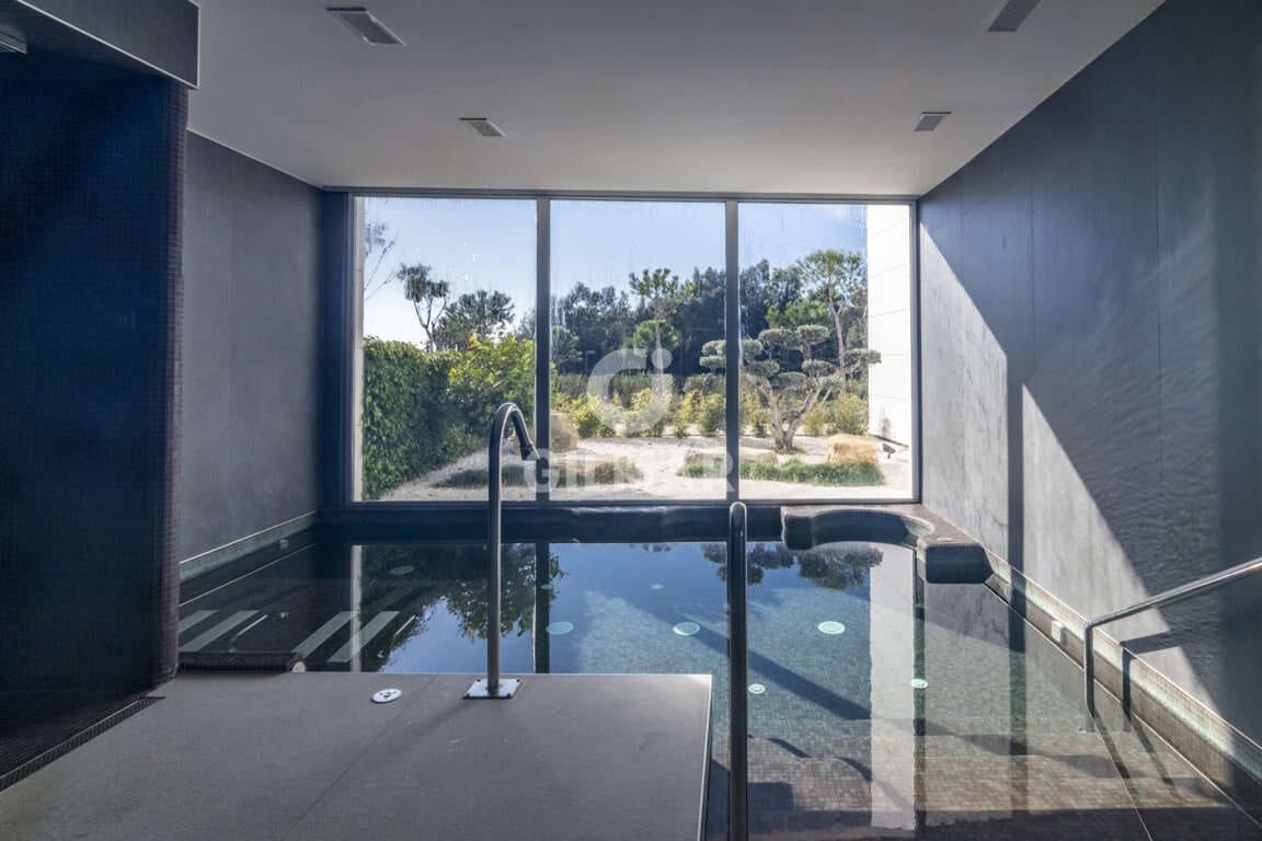 2 soverom Leilighet til salgs i Bahia Dorada med svømmebasseng garasje - € 850 000 (Ref: 9206027)