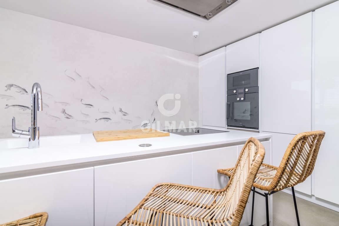 2 soverom Leilighet til salgs i Bahia Dorada med svømmebasseng garasje - € 850 000 (Ref: 9206027)