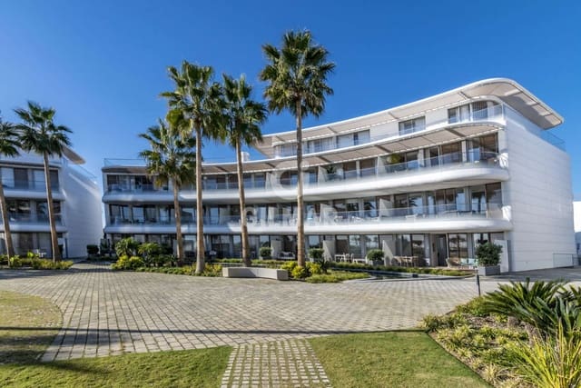 2 makuuhuone Asunto myytävänä paikassa Bahía Dorada, Estepona mukana uima-altaan 
autotalli - 850 000 € (Ref: 9206027)