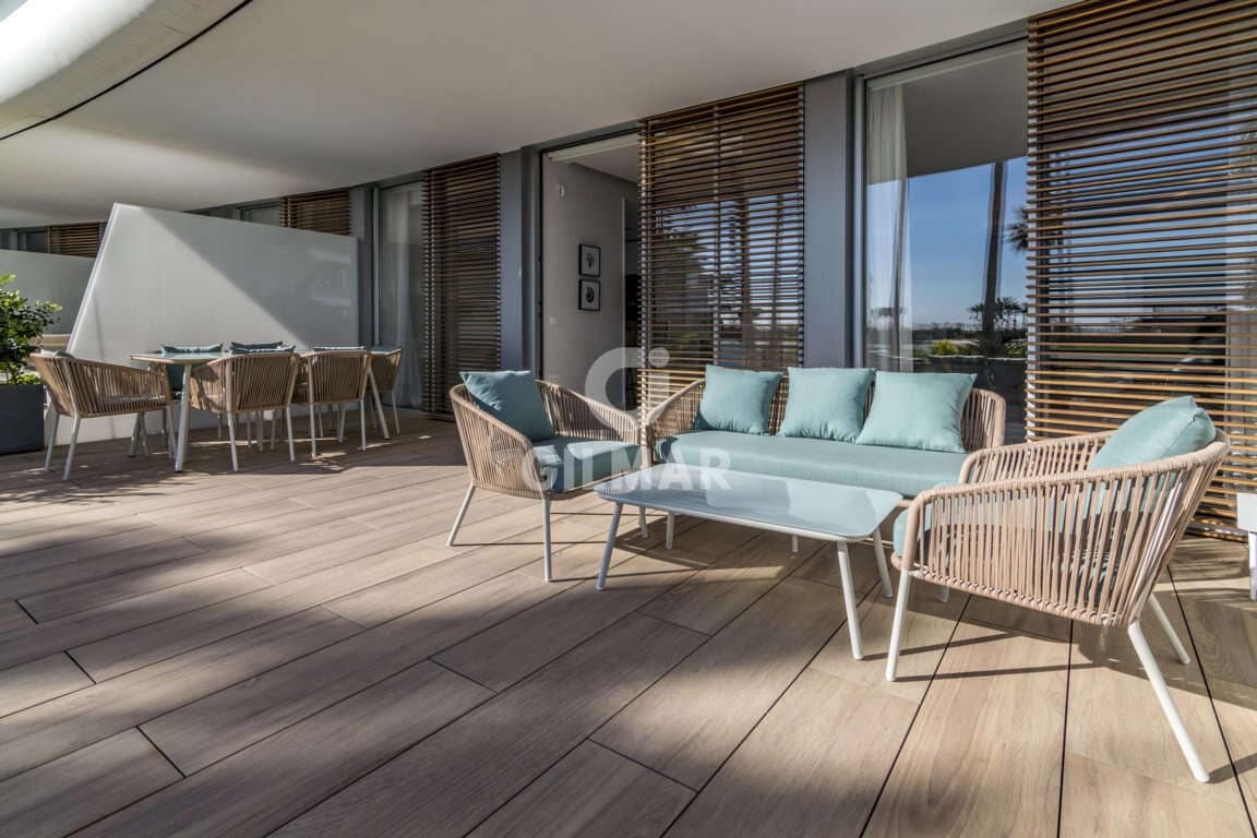 2 soverom Leilighet til salgs i Bahia Dorada med svømmebasseng garasje - € 850 000 (Ref: 9206027)