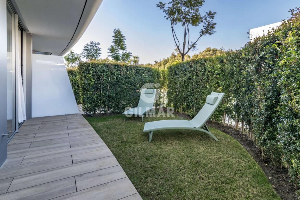 2 soverom Leilighet til salgs i Bahia Dorada med svømmebasseng garasje - € 850 000 (Ref: 9206027)