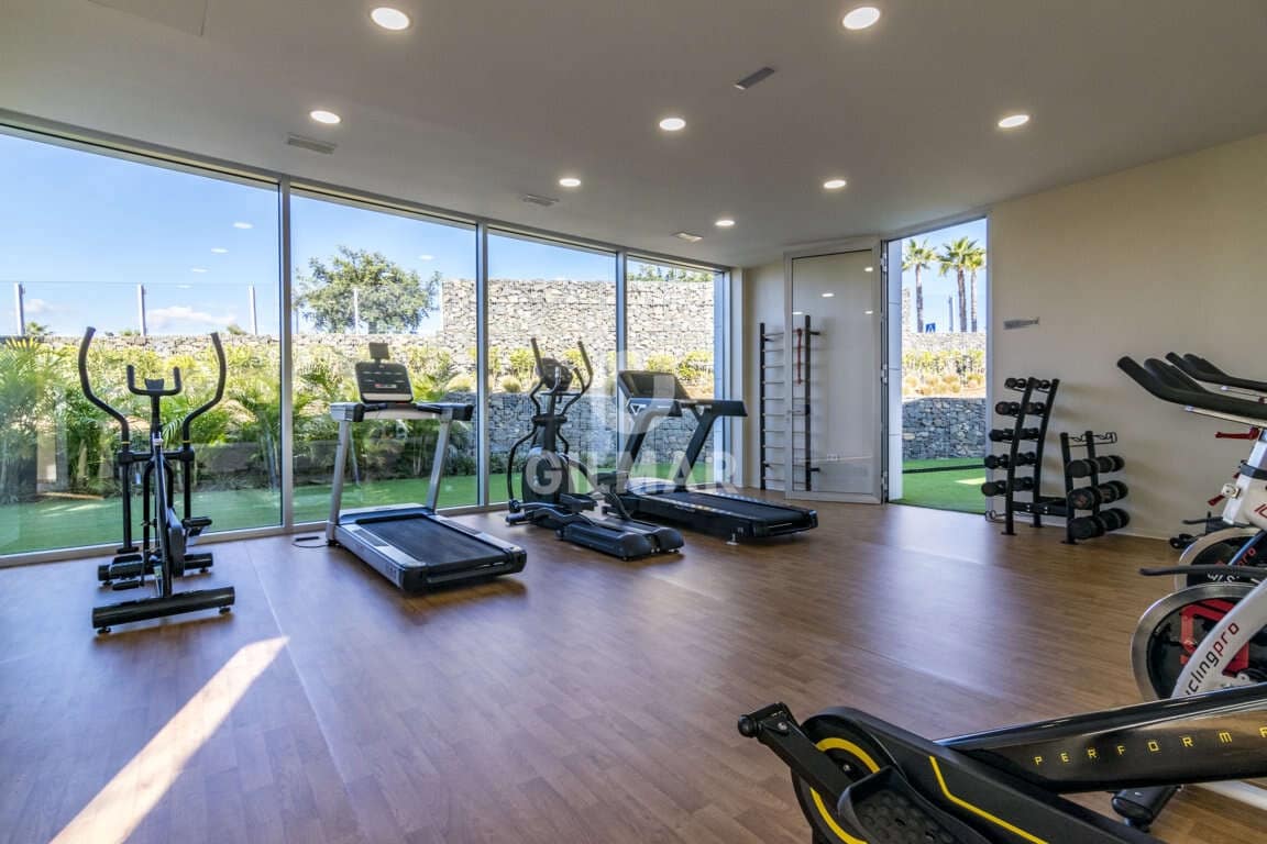 2 soverom Leilighet til salgs i Bahia Dorada med svømmebasseng garasje - € 850 000 (Ref: 9206027)