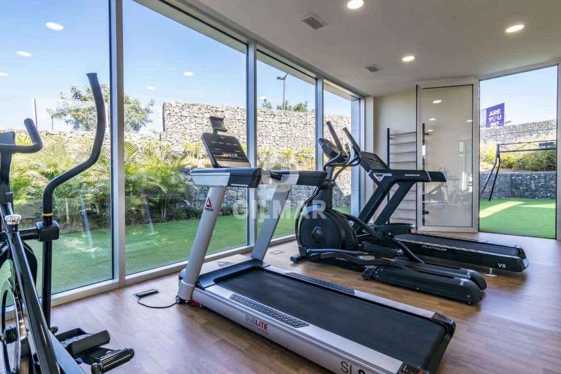 2 soverom Leilighet til salgs i Bahia Dorada med svømmebasseng garasje - € 850 000 (Ref: 9206027)