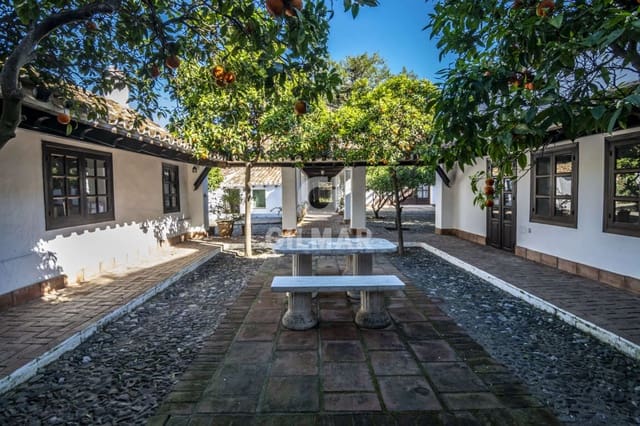 14 soveværelse Villa til salg i Guadiaro, San Roque med swimmingpool garage - € 3.500.000 (Ref: 9206028)