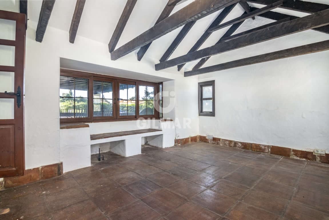 14 sypialnia Willa na sprzedaż w Guadiaro z basenem garażem - 3 500 000 € (Ref: 9206028)