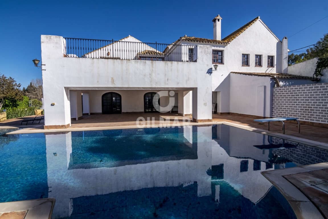 14 sypialnia Willa na sprzedaż w Guadiaro z basenem garażem - 3 500 000 € (Ref: 9206028)