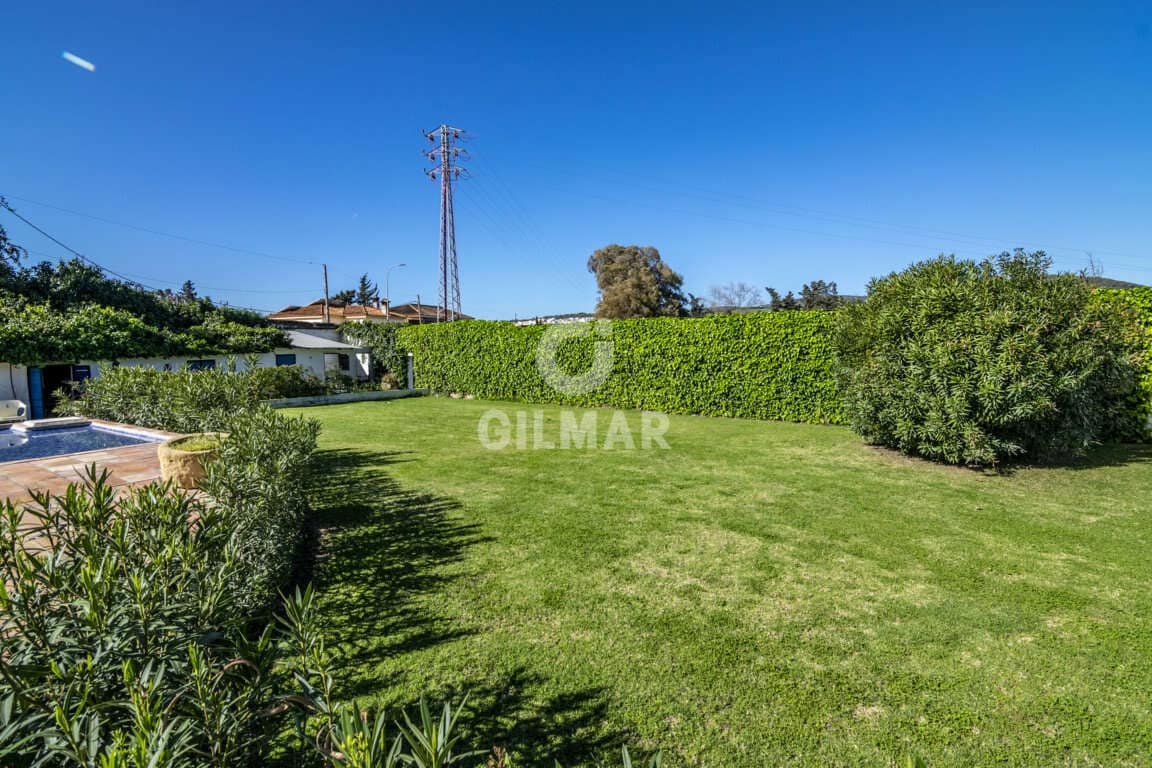 14 sypialnia Willa na sprzedaż w Guadiaro z basenem garażem - 3 500 000 € (Ref: 9206028)