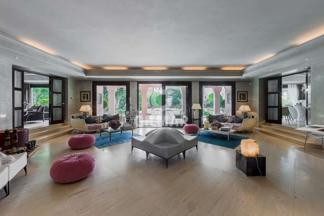 11 soverom Villa til salgs i Saladillo-Benamara, Estepona med svømmebasseng garasje - € 13 500 000 (Ref: 9206031)