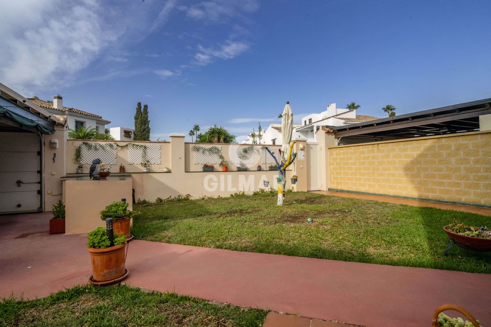 3 soveværelse Semi-Rækkehus til salg i San Pedro de Alcantara - € 1.200.000 (Ref: 9206033)