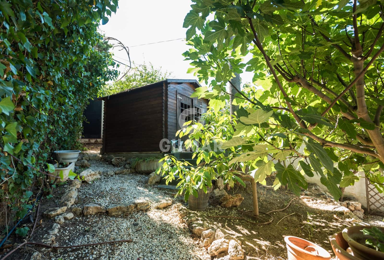 5 sypialnia Dom blizniak na sprzedaż w Nueva Andalucia z basenem garażem - 1 050 000 € (Ref: 9206035)