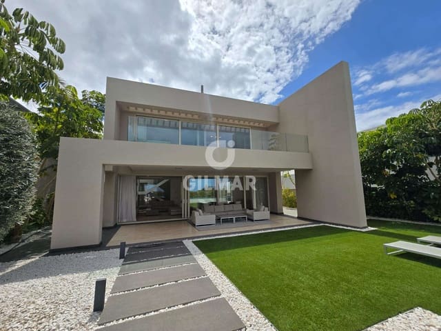 4 sypialnia Willa na sprzedaż w La Caleta Adeje, Adeje z basenem garażem - 3 900 000 € (Ref: 9206039)