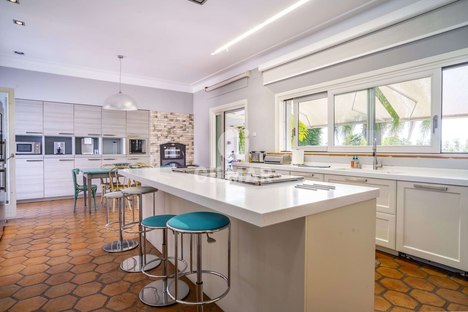 5 sypialnia Willa na sprzedaż w San Pedro de Alcantara z basenem garażem - 2 500 000 € (Ref: 9206040)