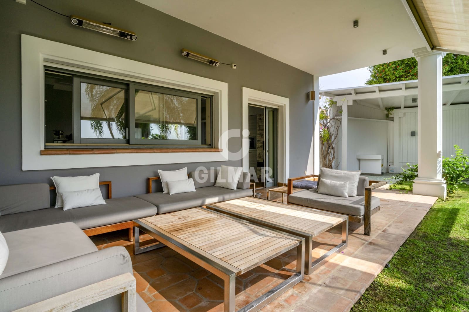 5 sypialnia Willa na sprzedaż w San Pedro de Alcantara z basenem garażem - 2 500 000 € (Ref: 9206040)