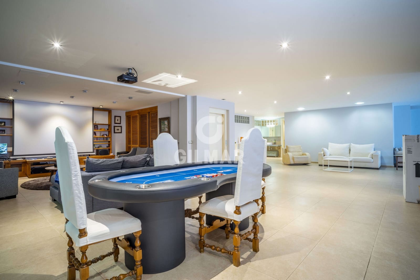 5 sypialnia Willa na sprzedaż w San Pedro de Alcantara z basenem garażem - 2 500 000 € (Ref: 9206040)