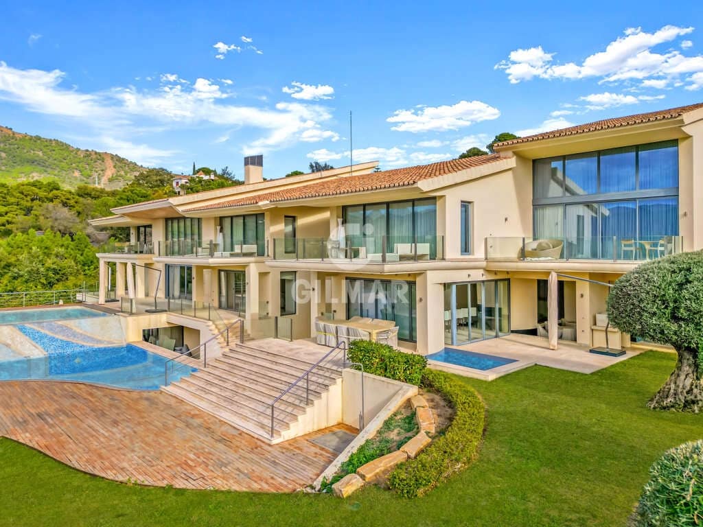 9 soveværelse Villa til salg i La Zagaleta med swimmingpool garage - € 10.500.000 (Ref: 9206044)