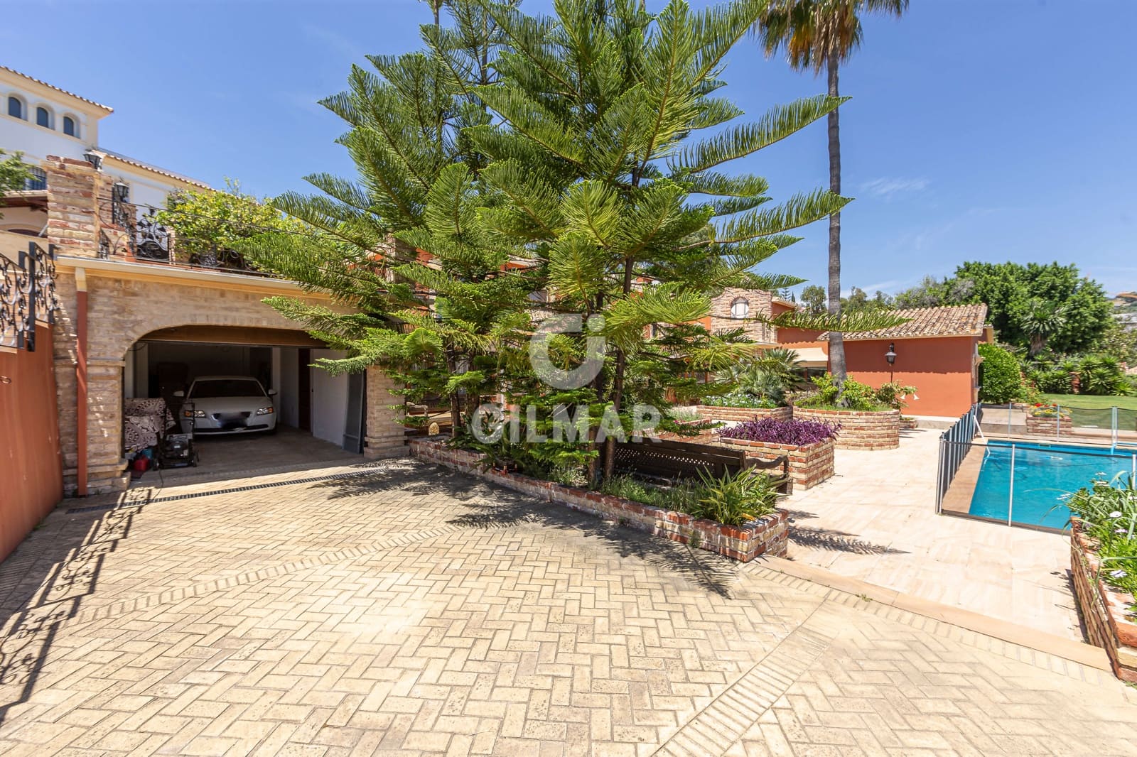 5 soveværelse Villa til salg i Benahavis med swimmingpool garage - € 1.700.000 (Ref: 9206045)