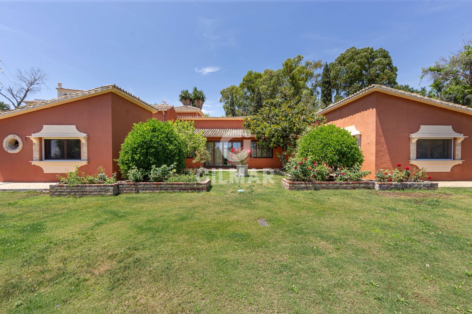 5 soveværelse Villa til salg i Benahavis med swimmingpool garage - € 1.700.000 (Ref: 9206045)