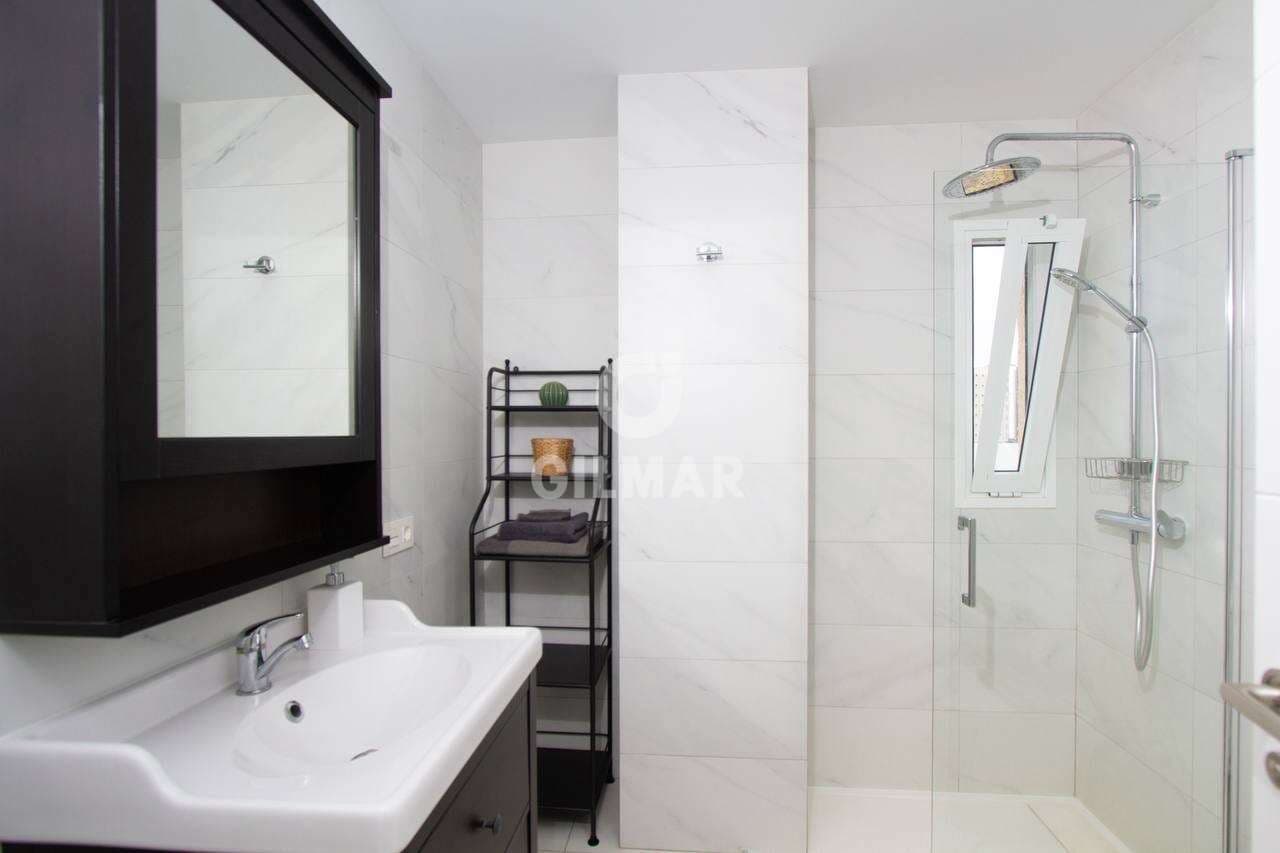 2 sypialnia Mieszkanie na sprzedaż w Playa de las Americas z basenem - 395 000 € (Ref: 9206047)