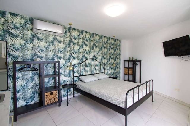 2 sypialnia Mieszkanie na sprzedaż w Playa de las Americas, Arona z basenem - 395 000 € (Ref: 9206047)