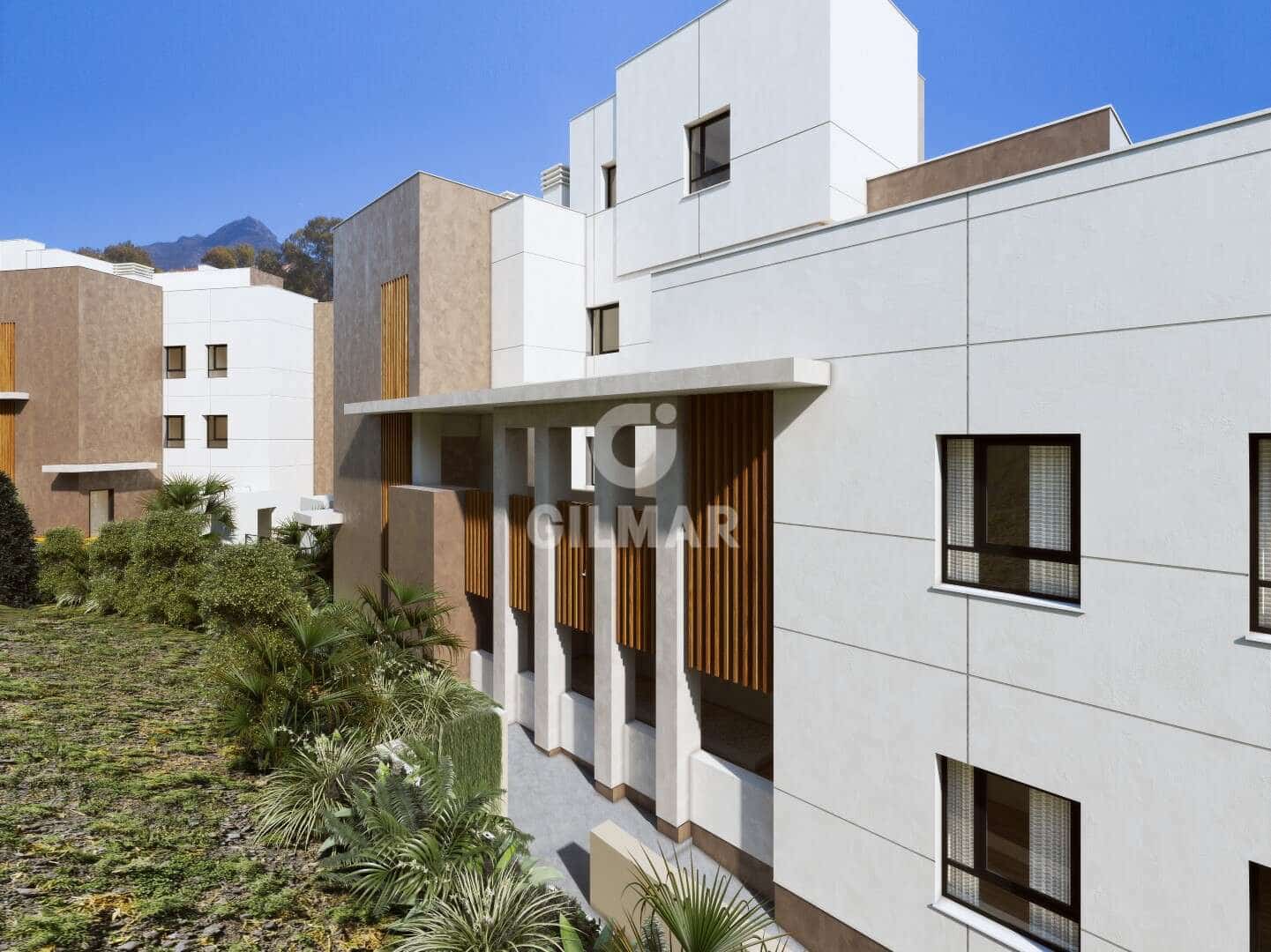 3 sypialnia Penthouse na sprzedaż w Nueva Andalucia z basenem garażem - 1 090 000 € (Ref: 9206049)