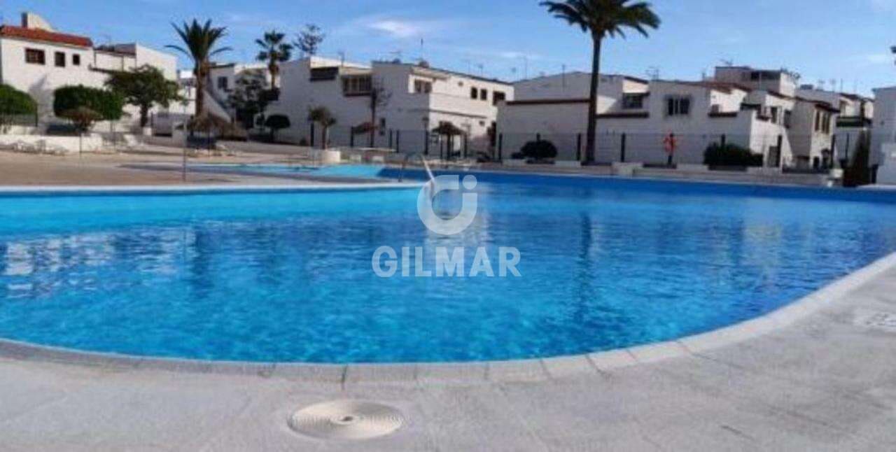 2 bedroom Flat for sale in Costa del Silencio with pool - € 210,000 (Ref: 9206050)